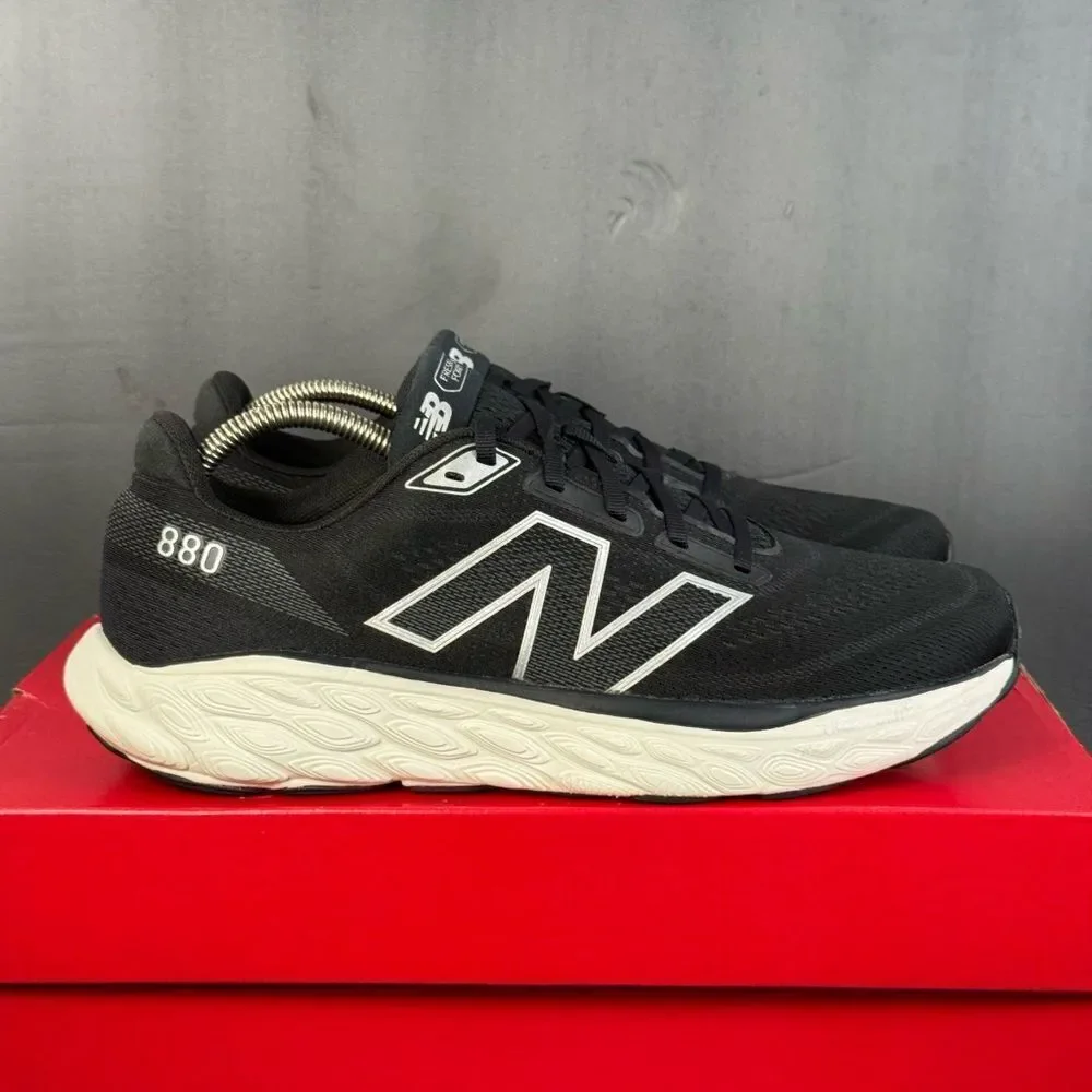 New Balance Fresh Foam 880v14 Men's athletic sneaker Running Shoes size 11